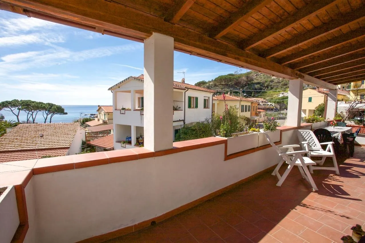 Appartamento Clara Vista Mare - Goelba Seccheto
